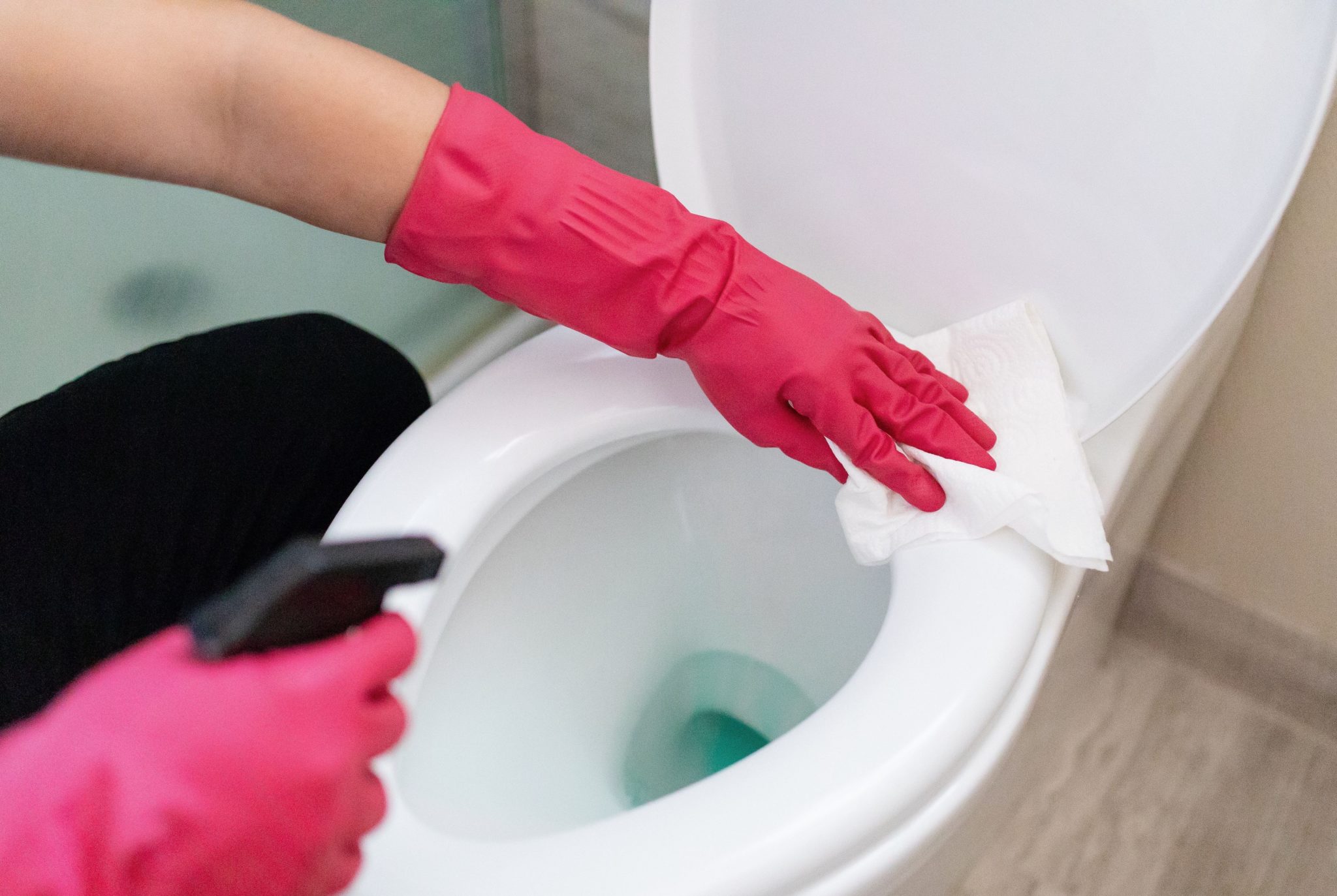 Suggestions to Remove and Prevent Rust Stains from Toilet Bowl